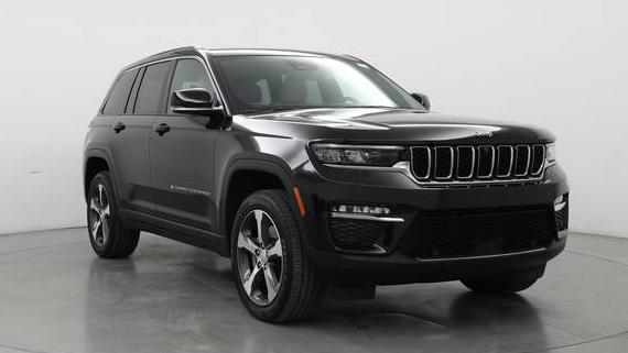 JEEP GRAND CHEROKEE 2023 1C4RJYB65P8869046 image